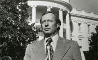 Robert Pierpoint