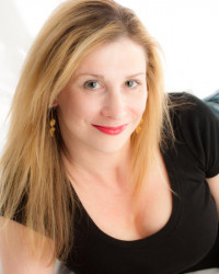 Fiona Norton