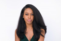 DomiNque Perry