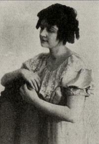 Stella Archer