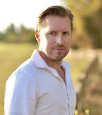 Hunter Davis