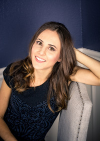 Nicole Thomas