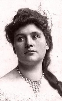 Edith Helena