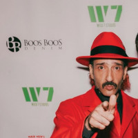 Naz Red