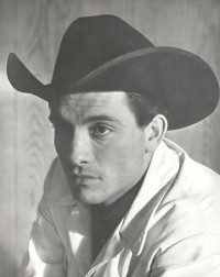 Robert 'Buzz' Henry