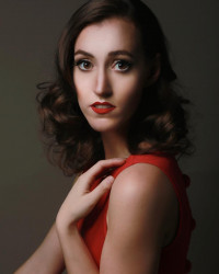 Willa Darian