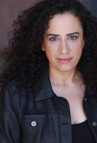 Mona Mossayeb