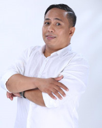 Eric Nicolas