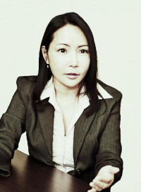 Mika Tsutsumi