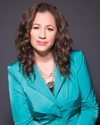 Kelly Vlahakis