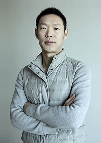Jiuliang Wang
