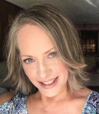 Rona Davis