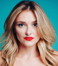 Maggie Weston