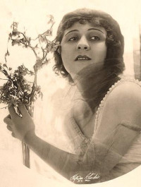 Nan Halperin