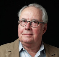 William Lanouette