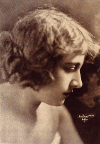 Dolly Larkin