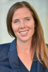 Melanie Macinnes