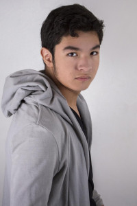 Armando Durán