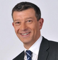 Nicolas Doze