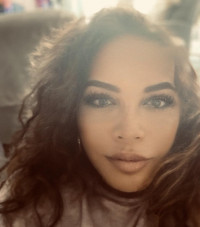 Neema Barnette