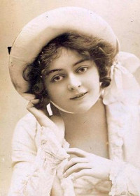 Adrienne Augarde