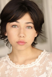 Elle Gluck