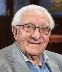 Gustav Oplustil