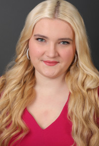 Simone Vysnovsky