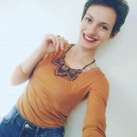 Wendy Bondia