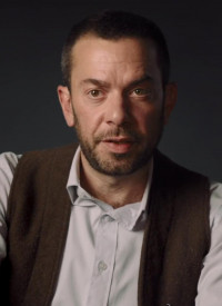 Geoffrey Gray