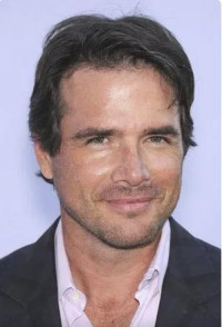 Matthew Settle