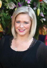 Suzanne Shaw