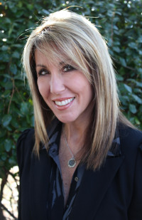 Lori Stryer
