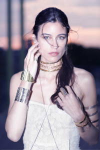 Julie Hellwave