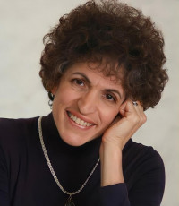 Rosalyn Kahn