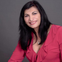 Liz Edwards