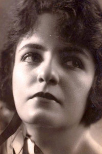 Gretchen Thomas