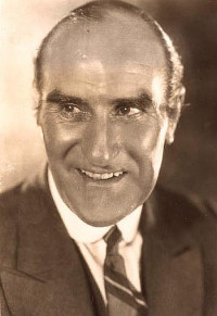 Ernest Torrence