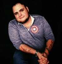 Travis Graves