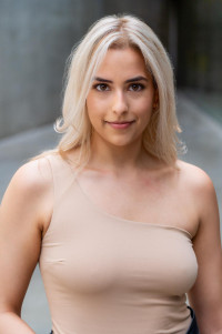 Annisha Plesche