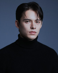 Everett Tucker