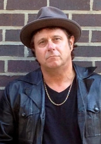 Wayne Barrett