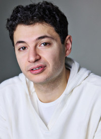 Eric Sirakian